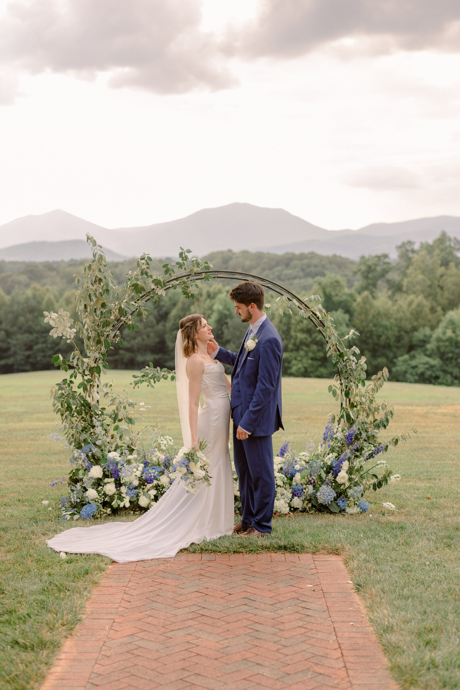 Adrianna & Timmy - Wedding Photos - Amative Creative -836