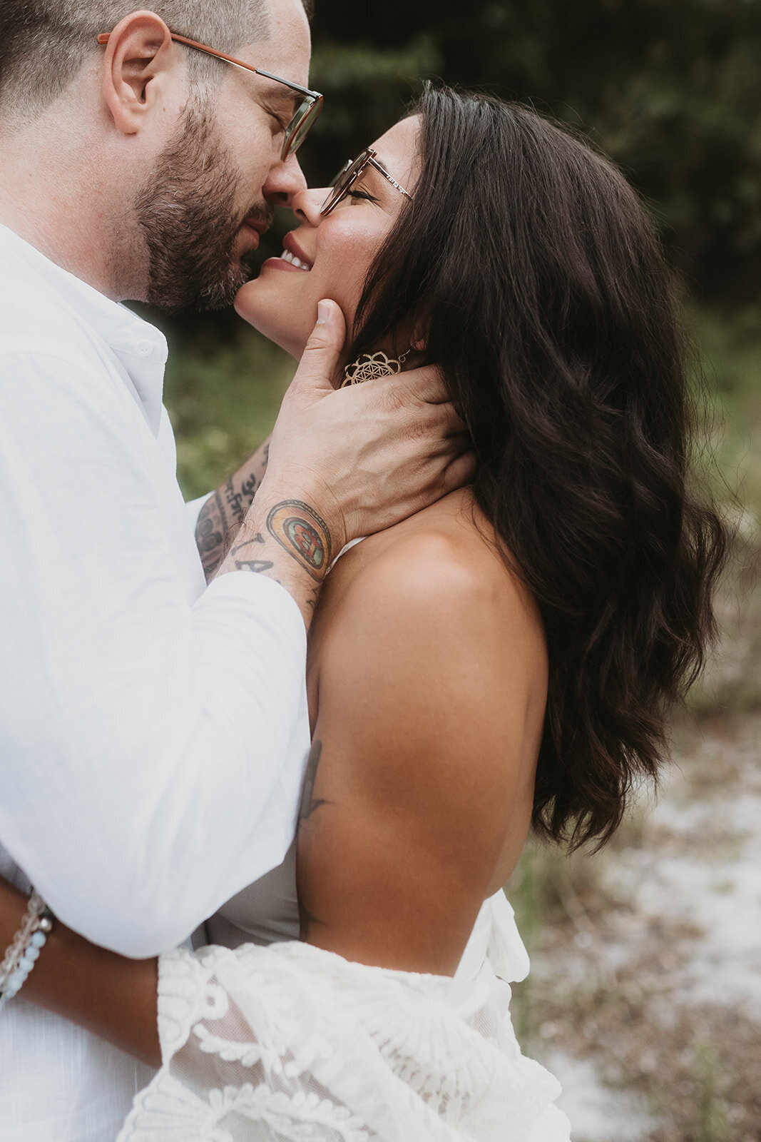 Delray Oaks Natural Area Florida Engagement Couple Photoshoot_Kristelle Boulos Photography-017