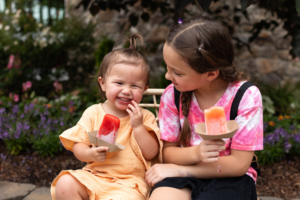 LightCreative_202306_SummerMiniSessions_RaleighDocumentaryFamilyPhotographer_005_blog
