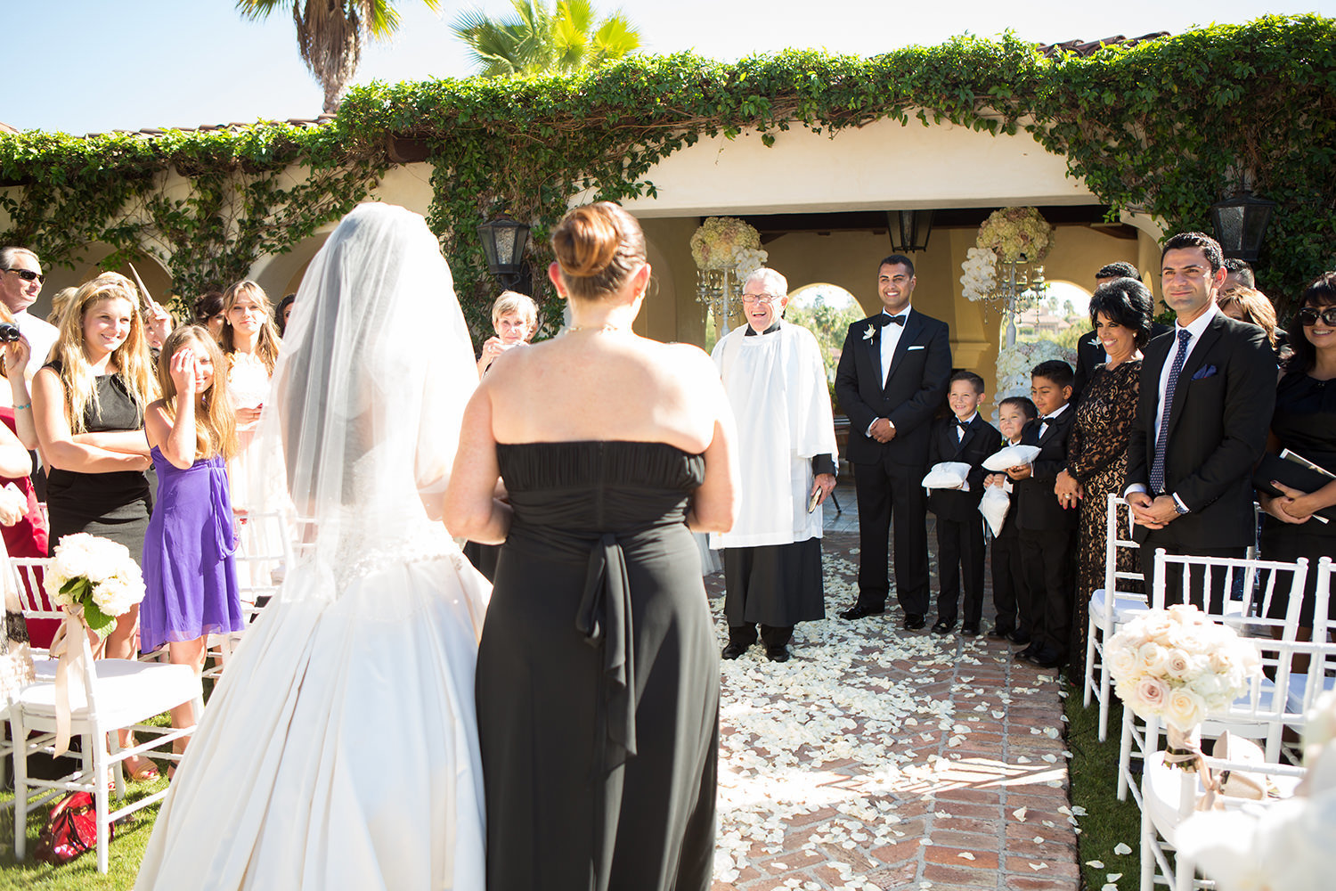 ceremony space at the crosby club