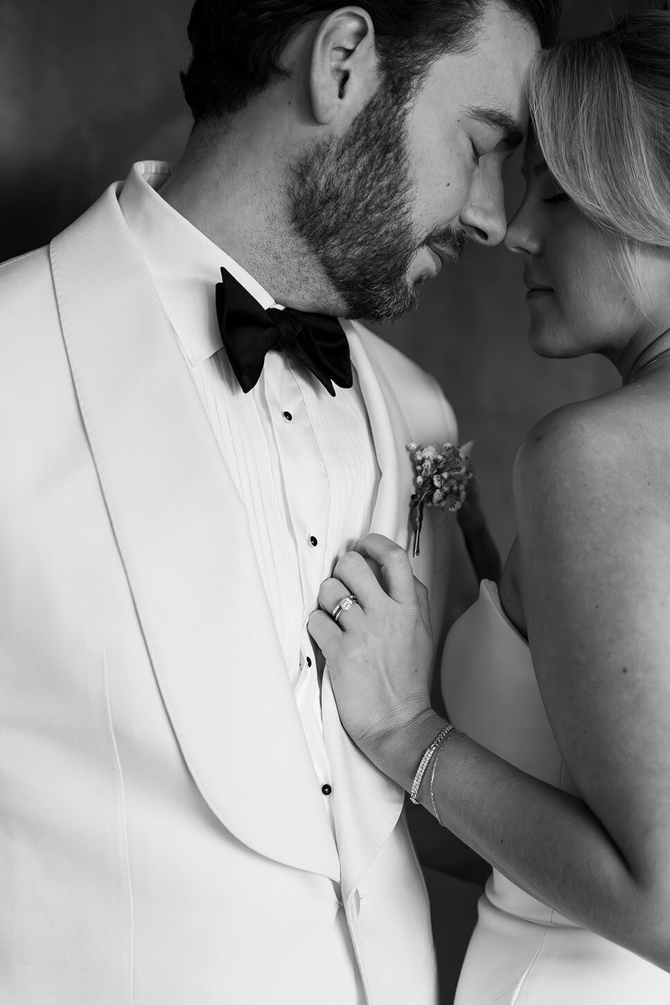 Chicago-wedding-photographer-lindsay-elaine-photography-176
