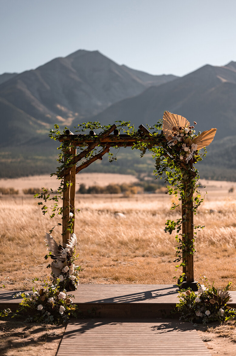 Colorado-Wedding-Photography_The-Barn-at-Sunset-Ranch_Mountain-Wedding_38