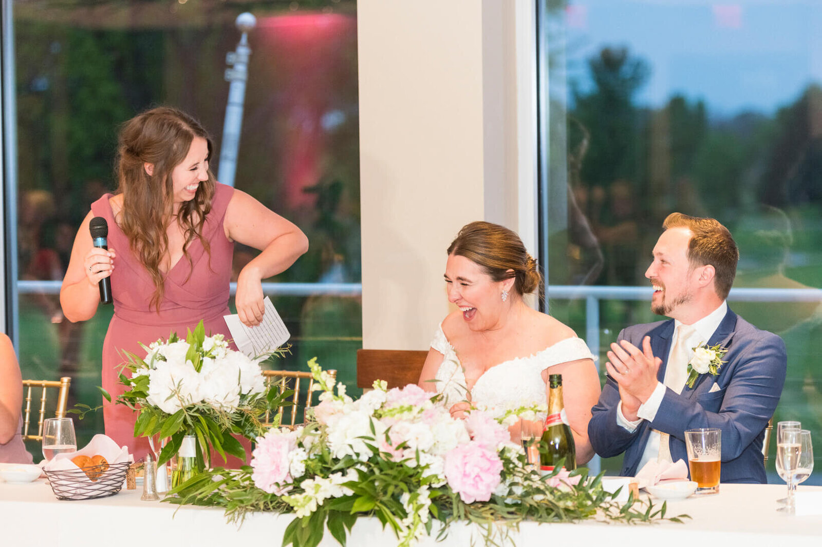 River-Club-of-Mequon-Wedding-593