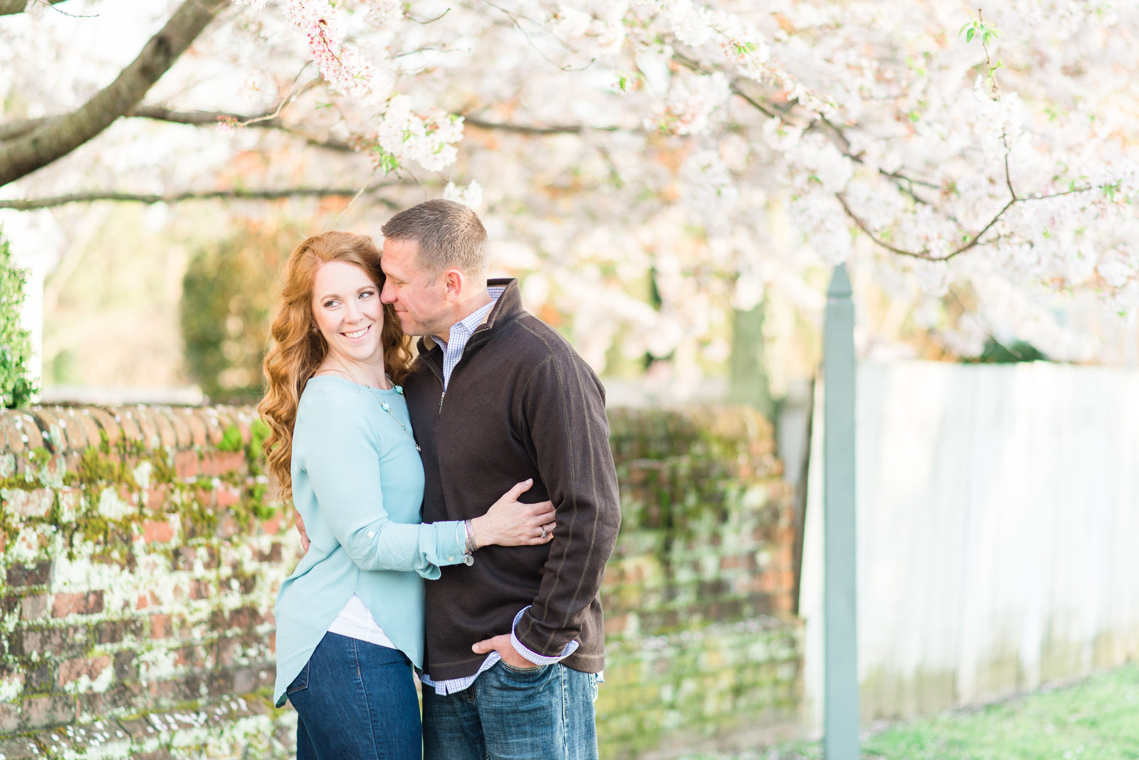 yorktown-beach-cherry-blossom-virginia-engagement-photo158