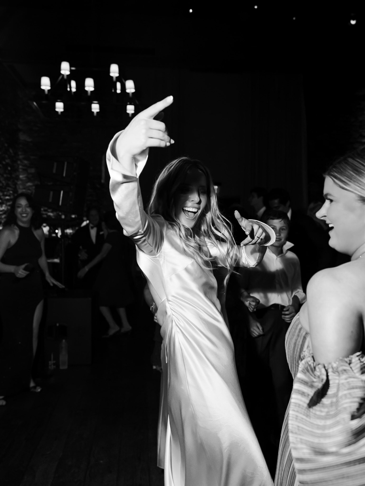 LaraDavid_Wedding_MollyMcCauley1054