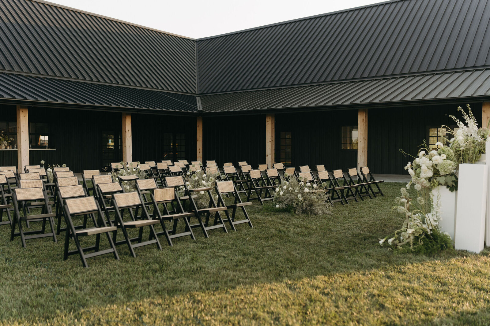 oak-hollow-winfield-wichita-kansas-wedding-venue-photographer-shelby-laine-156