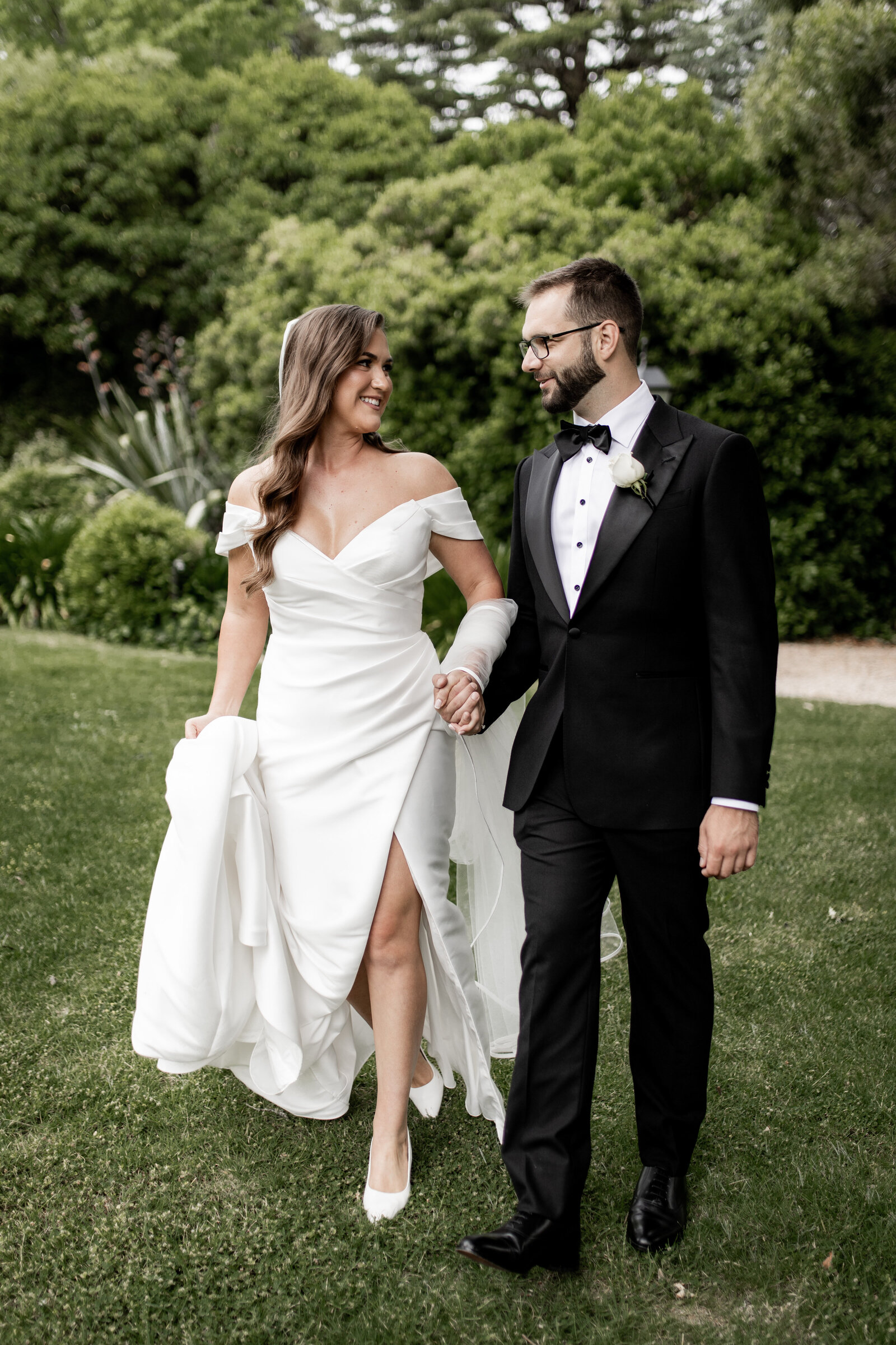 241123-Mikaela-Nathan-Rexvil-Photography-Adelaide-Wedding-Photographer-224