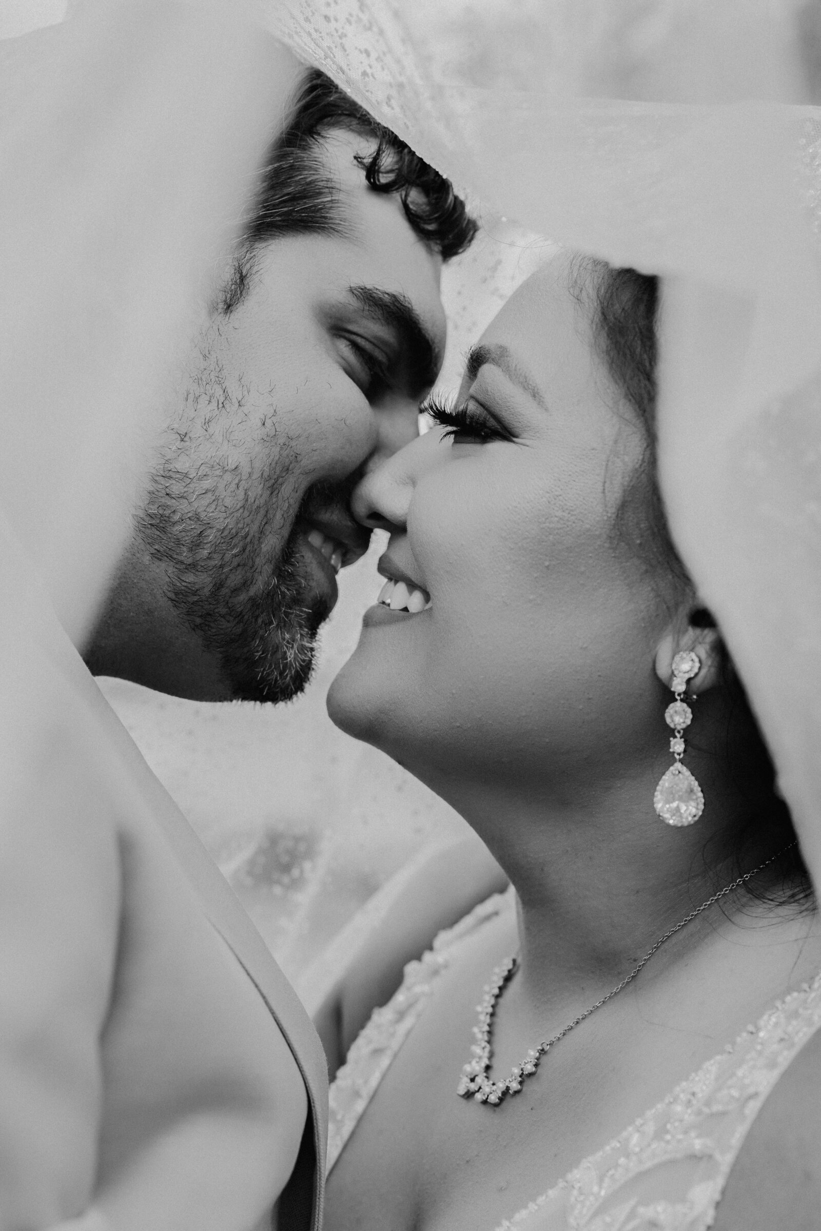 Miller_Wedding_Portraits-013bw