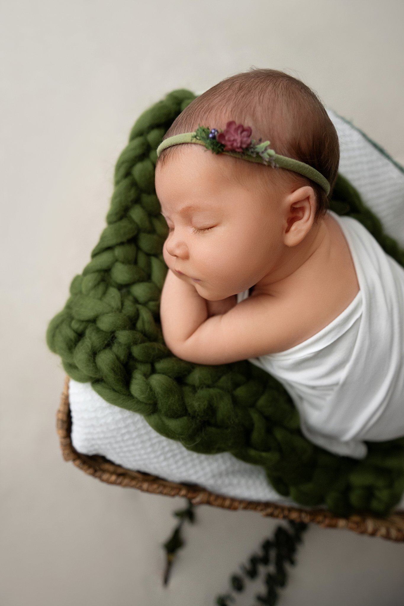 09_11_2023_NewbornBrooklynn-130_WEB