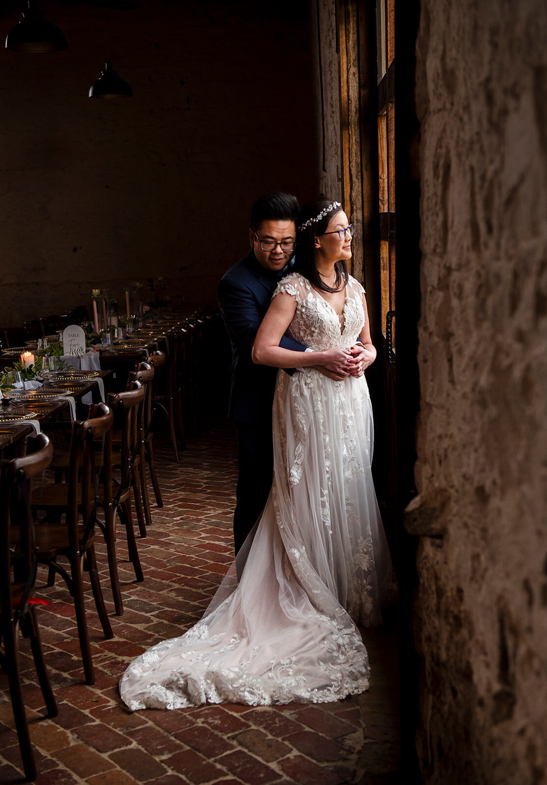 Bride-and-groom-Warrawong-Estate