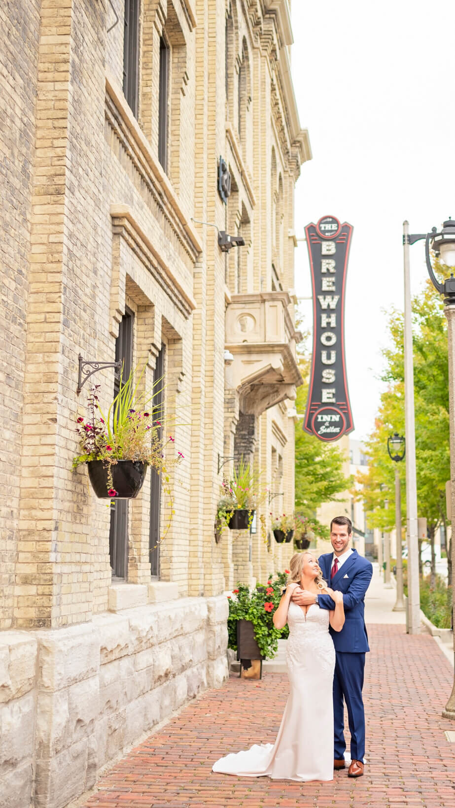 -546-Oshkosh-Wedding-Photographer