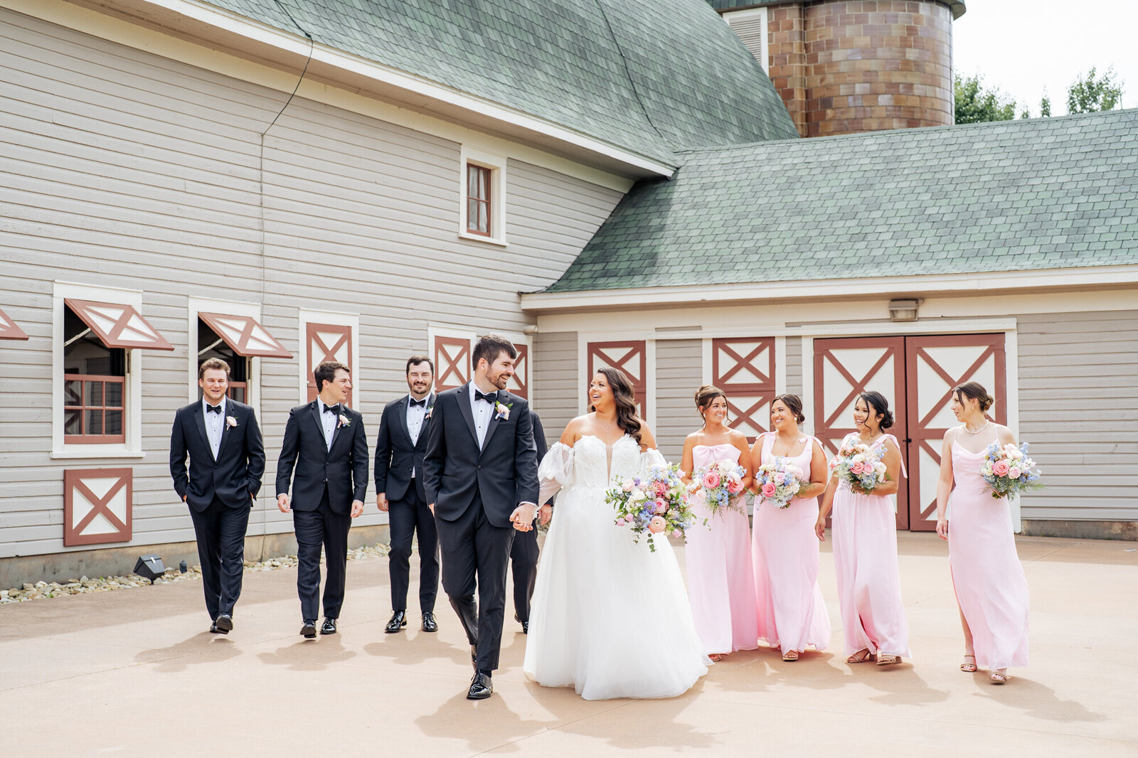 Historic-Wakefield-Barn-Wedding-Spring-Raleigh-NC-MNP-41