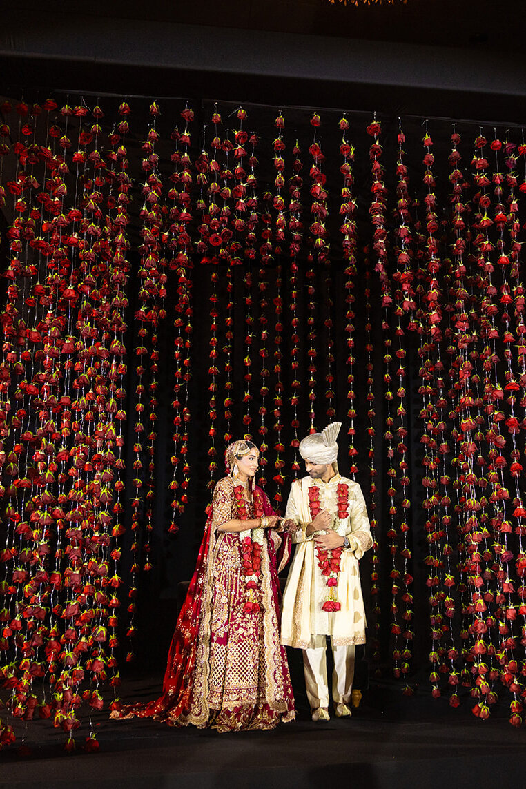 walima-pakistani-muslim-all-red-wedding-20