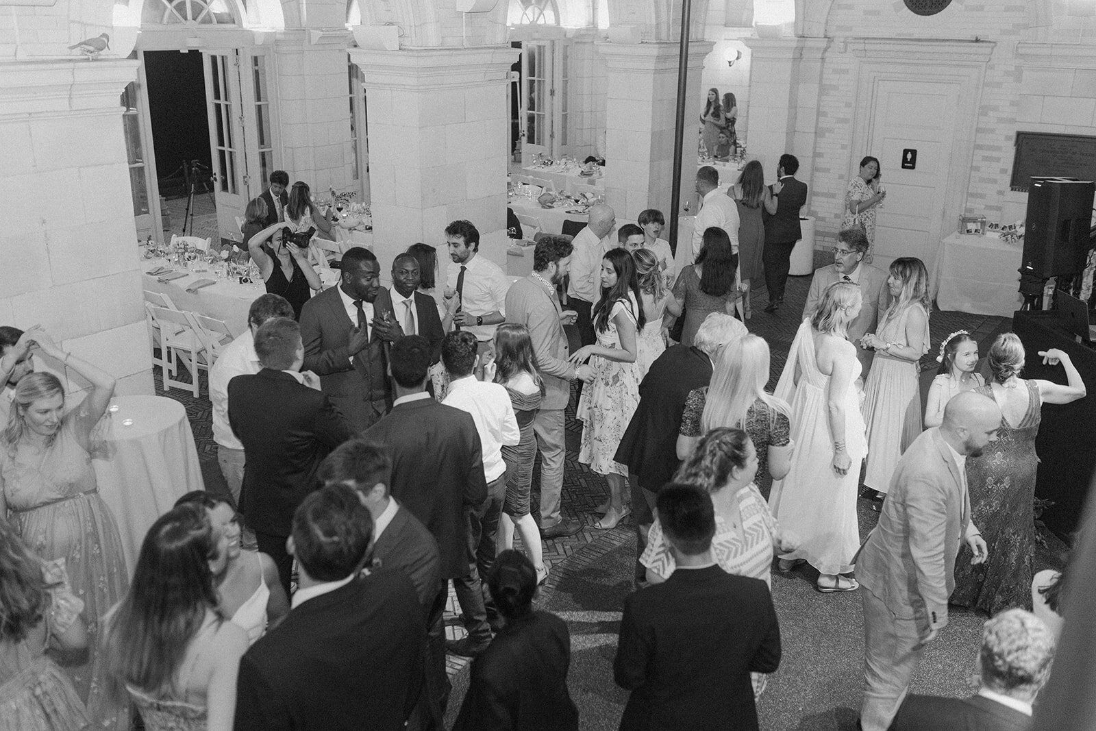 CD_Prospect_Park_Boathouse_Wedding_Wild_Sound_Photography_6K7A8107