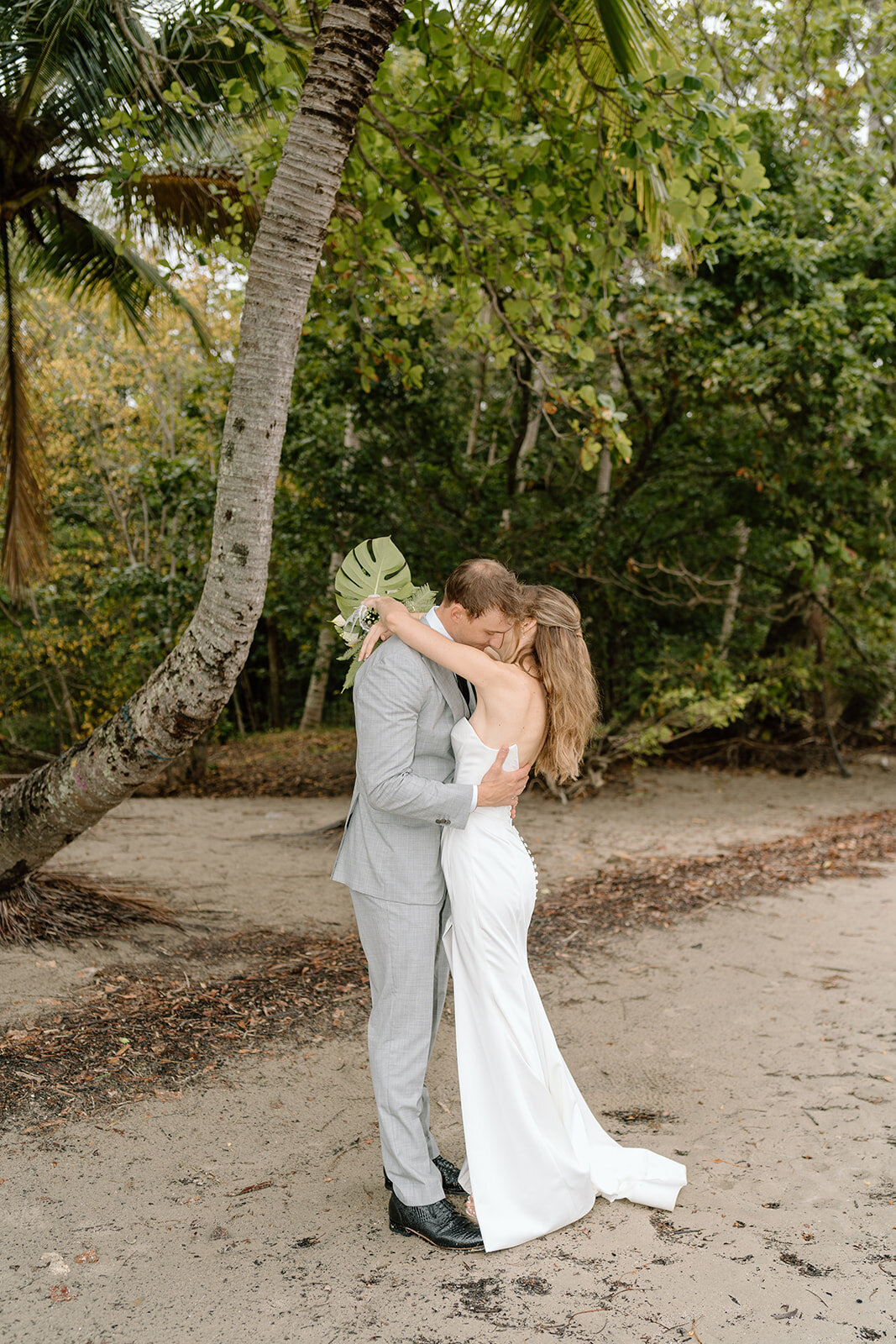 Lia&Travis-Coast&Pines-351