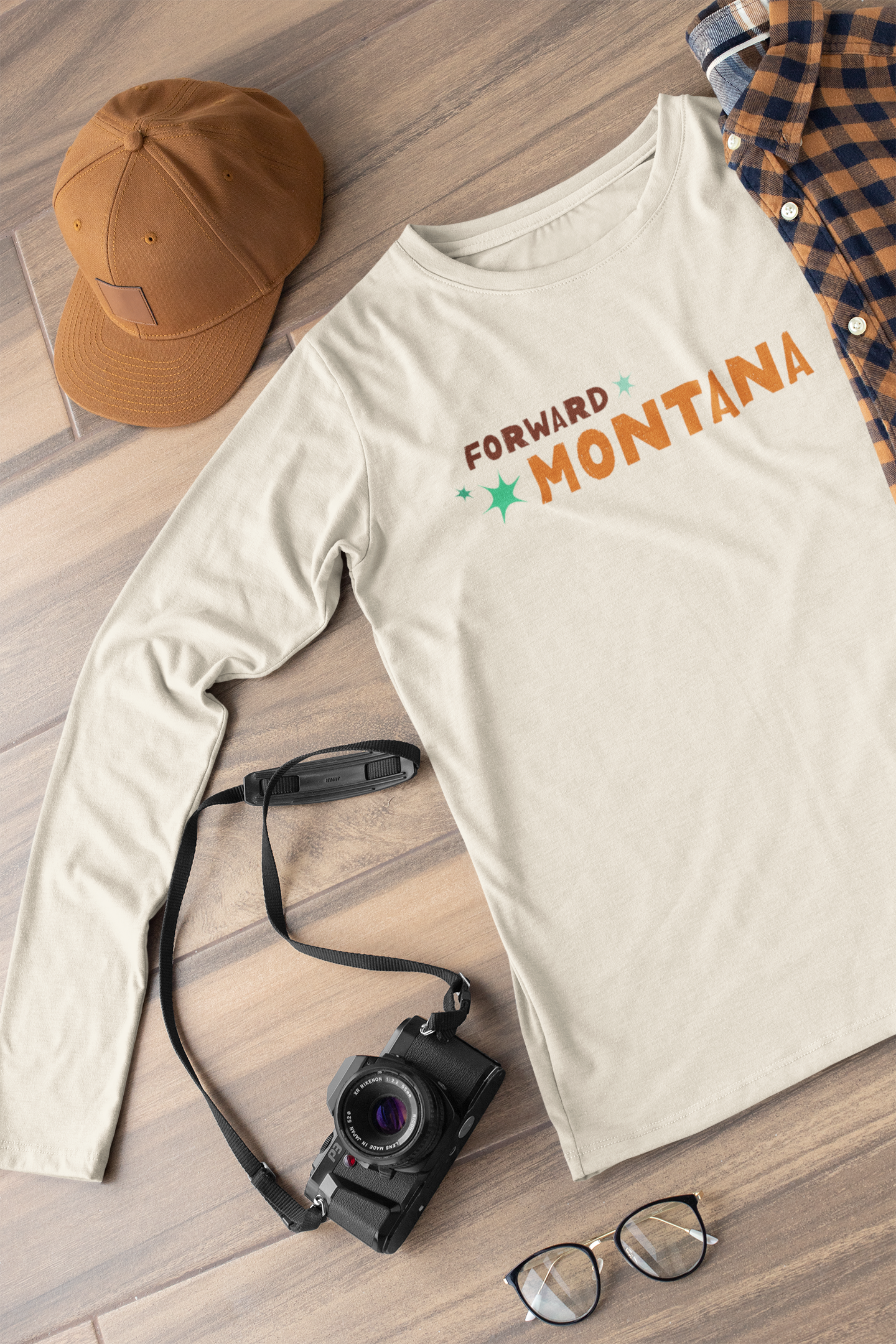 tie-dye-long-sleeve-tee-mockup-of-a-photographer-s-outfit-on-the-floor-m4035