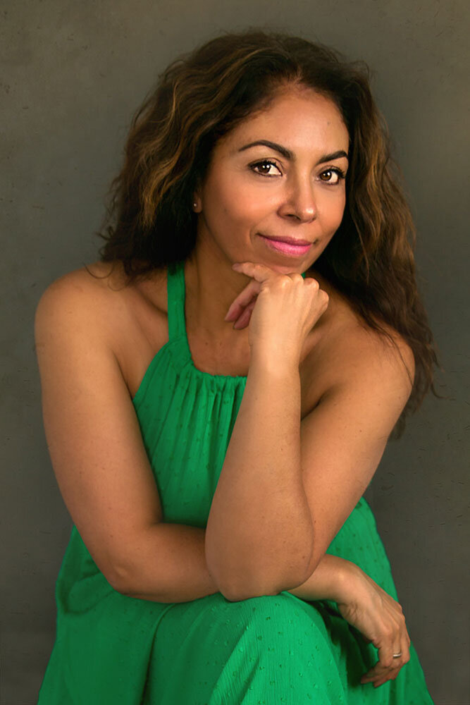 woman-business-hispanic-leader-colorado-brighton-headshot-professional-portrait-photographer