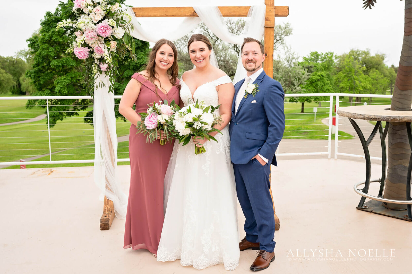 Wedding-at-River-Club-of-Mequon-489