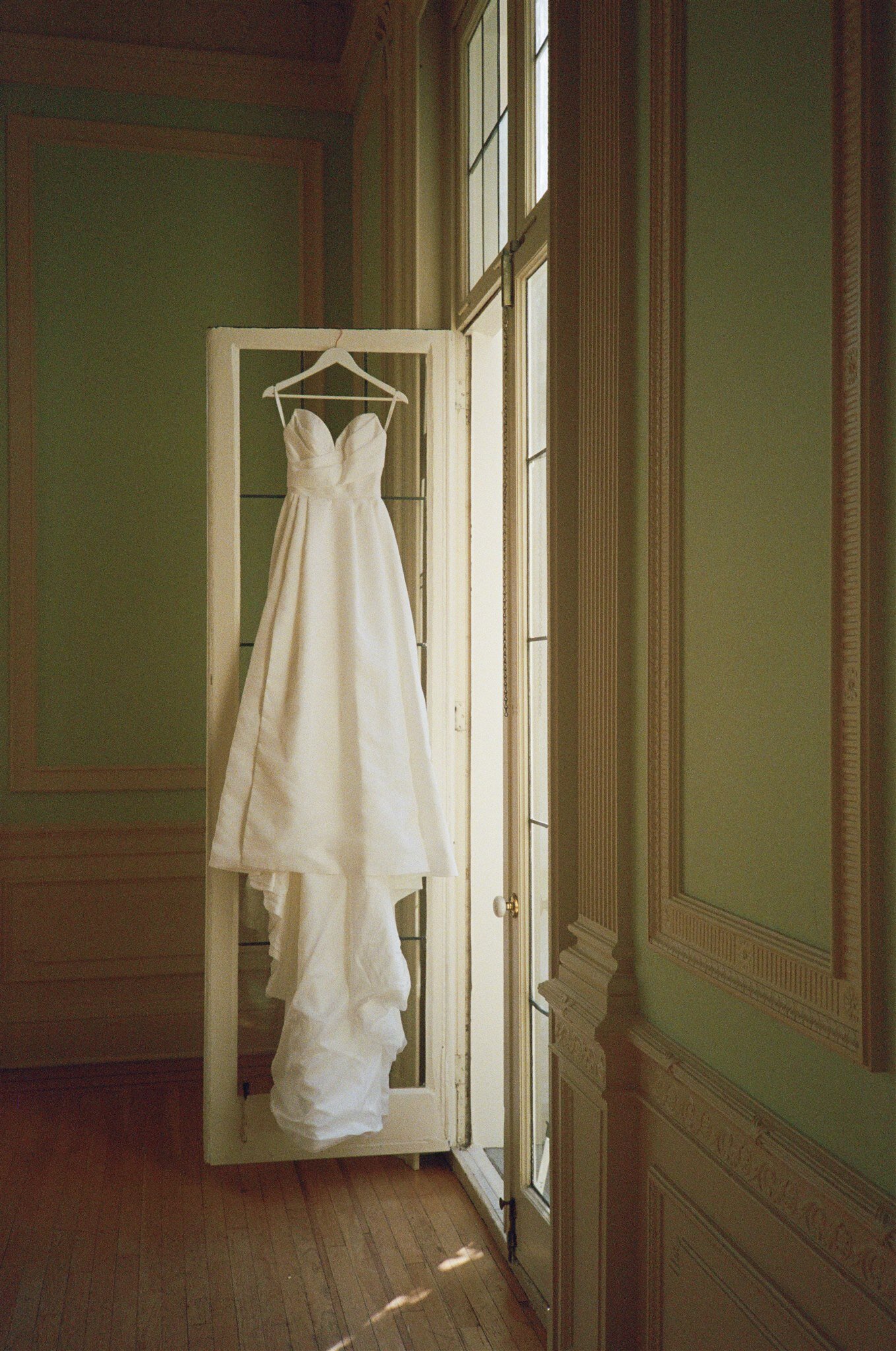 kohl-manison-film-photos-wedding-hanna-walkowaik-photography-0004