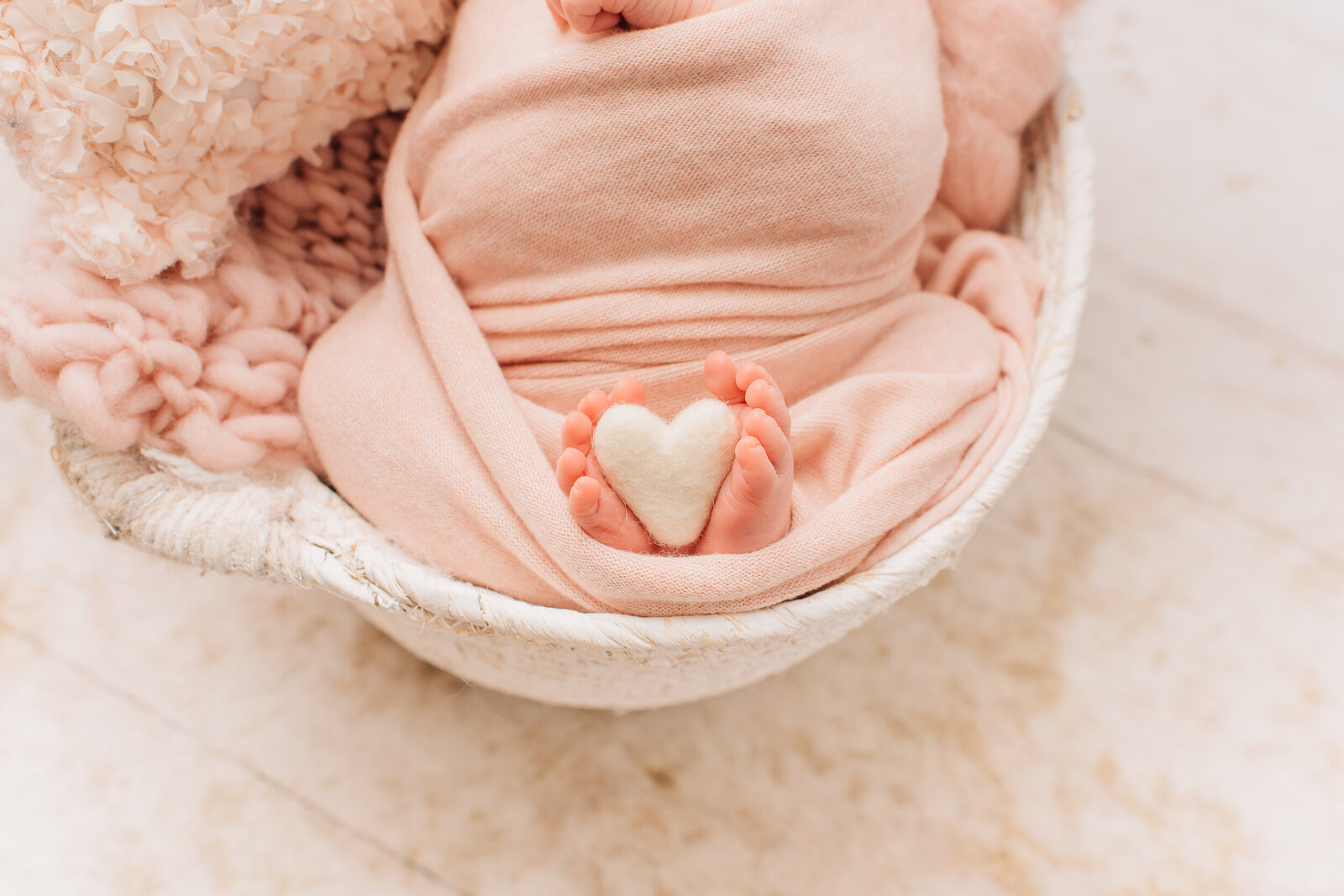Sharon Leger Photography | Canton CT Newborn and Family Photographer -9