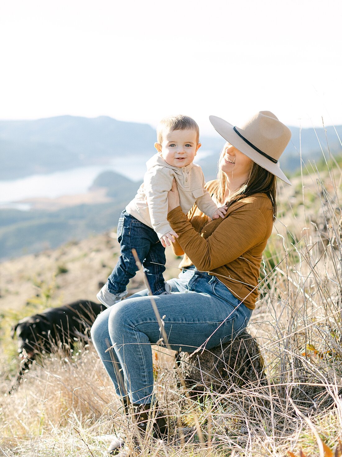 Mountain-top-family-photo-session-1628