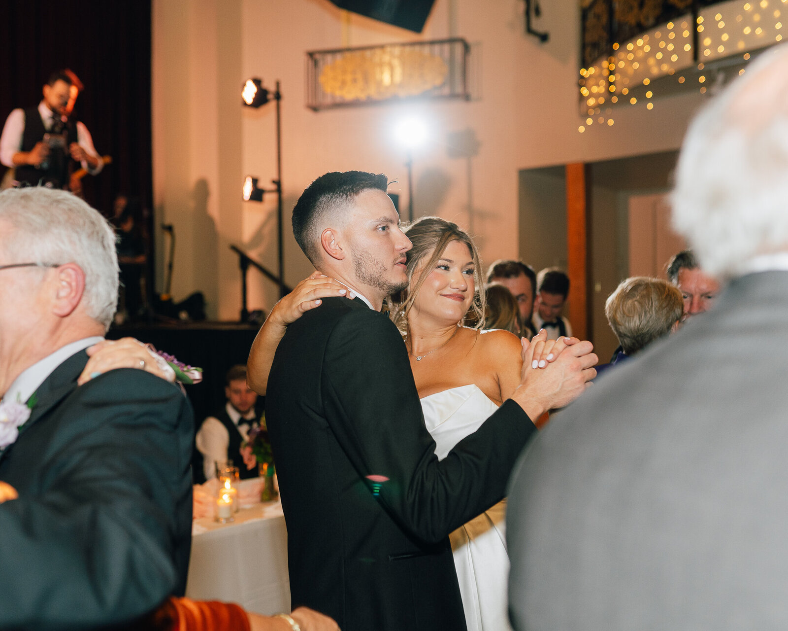 Corby Intercontinental Hotel Kansas City Wedding Plaza-276