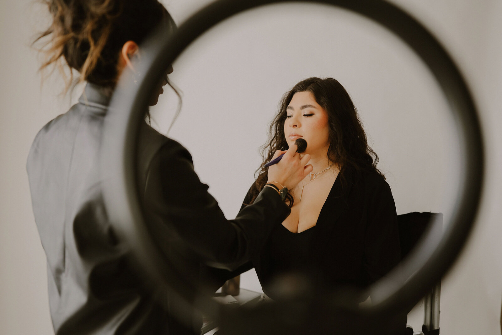 Makeup-artist-branding-4