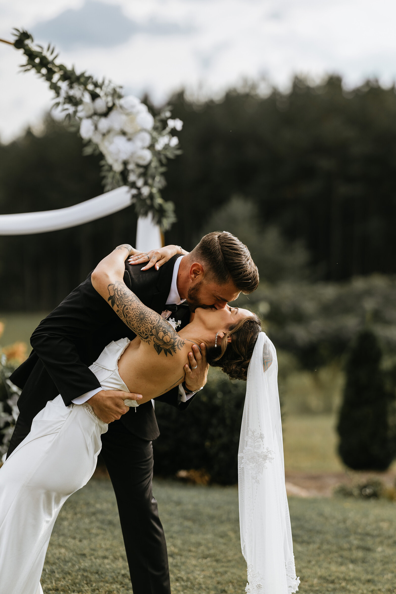 East-Tennessee-Wedding-Photographer-Radiant-Mountain-Media-419