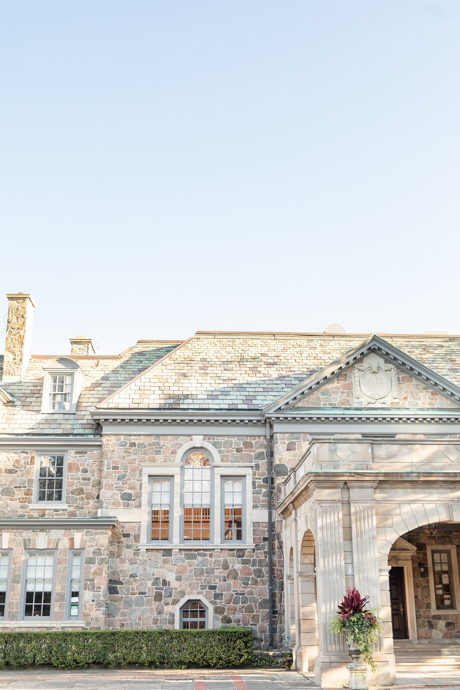 Modern Classic Garden Graydon Hall Wedding | Dylan & Sandra Photography - 0007