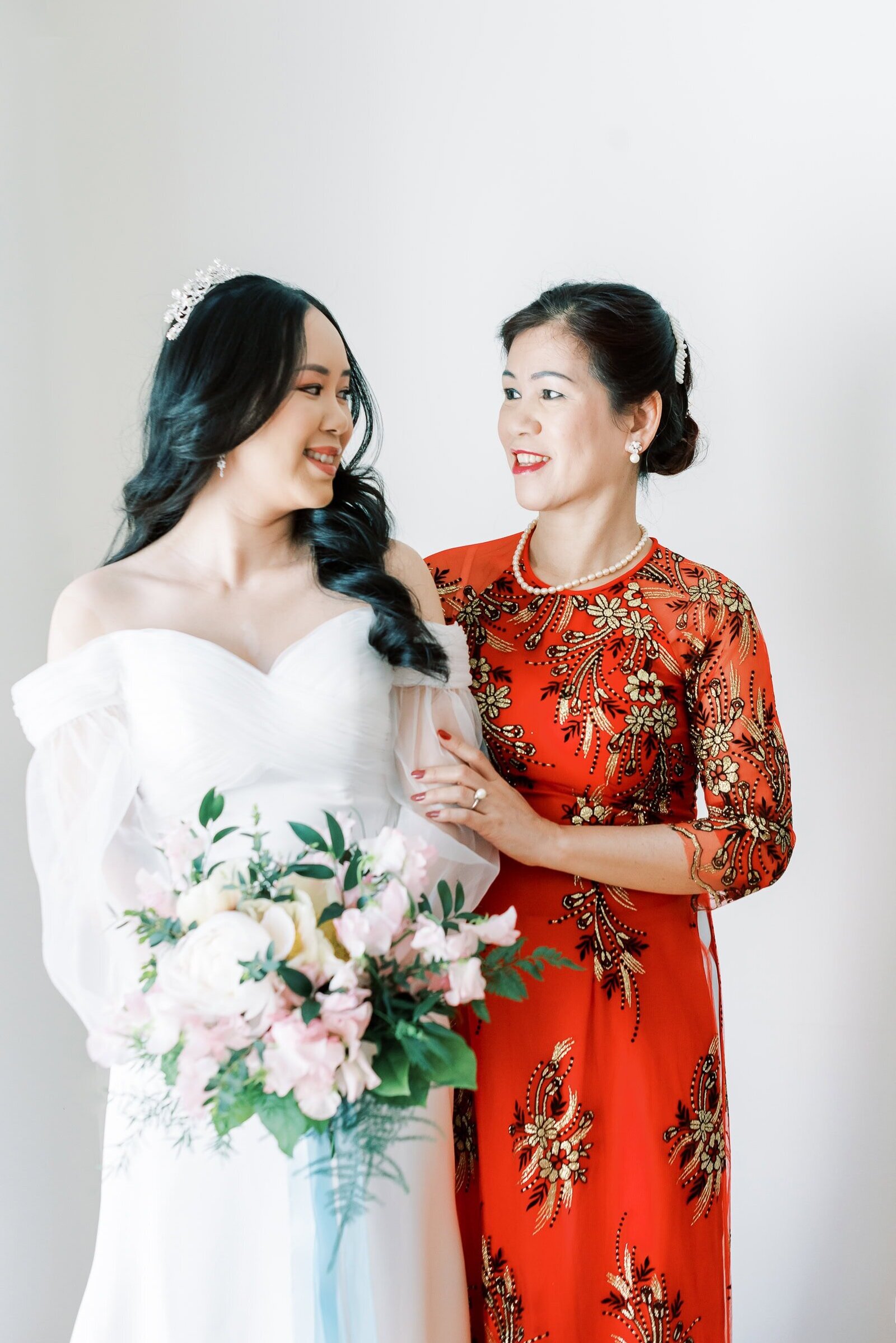 Destination Wedding Photographer Anna Lundgren in Stockholm Wedding at Solliden Skansen Stockholm Sweden_060