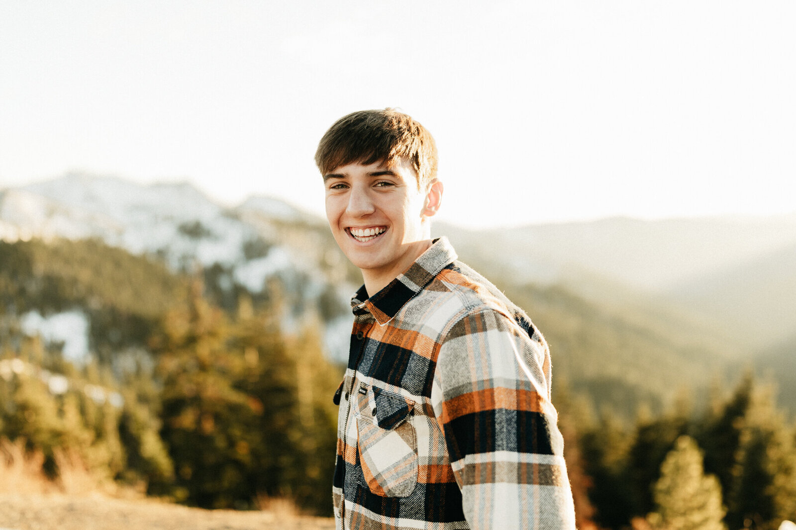 josh-senior-photos-with-truck-4