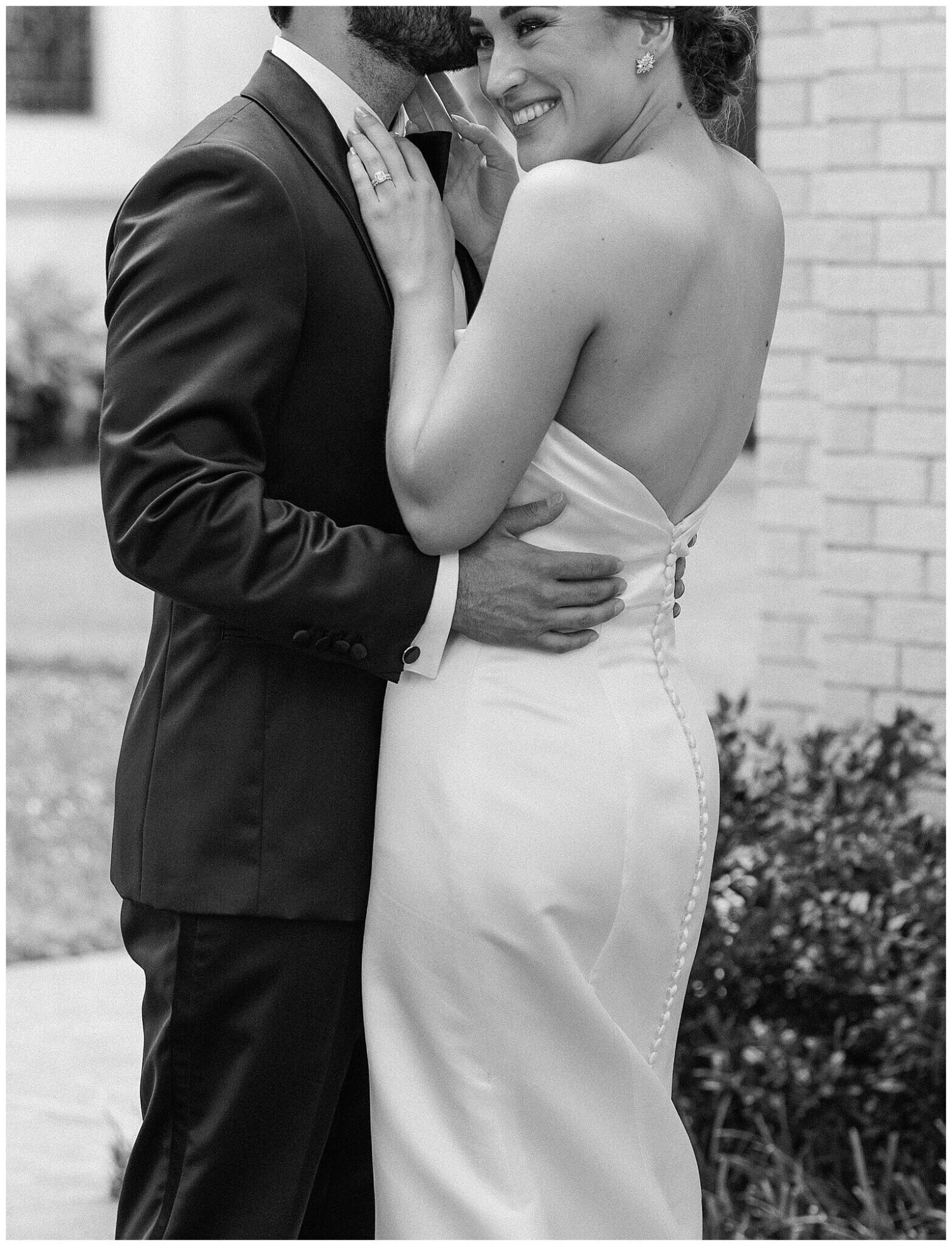 Angela-and-Jesus-Summer-wedding-at-Christ-the-King-and-Brookhaven-Country-Club_4383-1566x2048