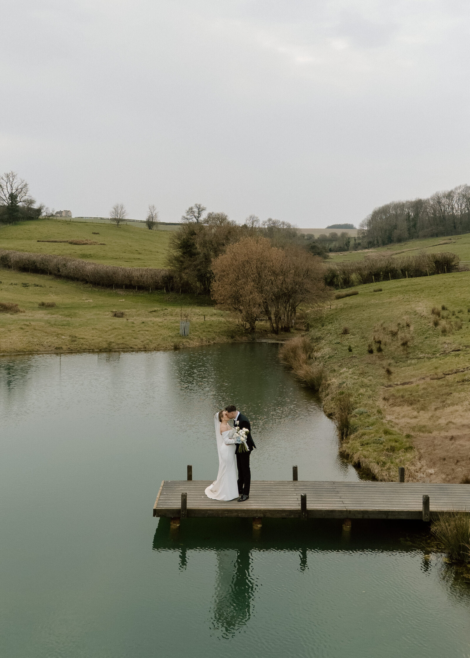 Luxury Cotswolds Wedding Photographer