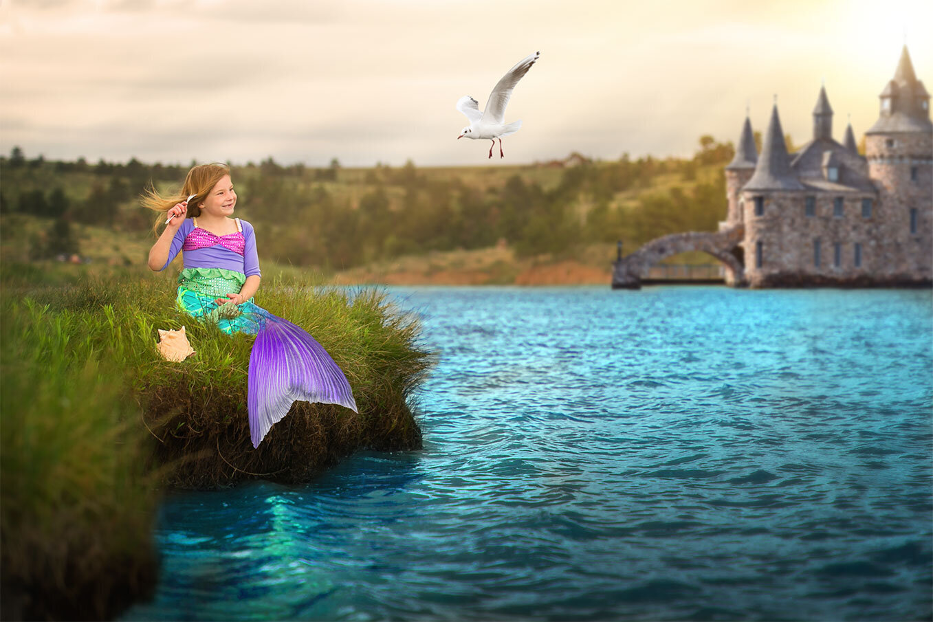 little-mermaid-girl-pretend-imagination-princess-ariel-scuttle-Dinglehopper-flounder-creative-children-book