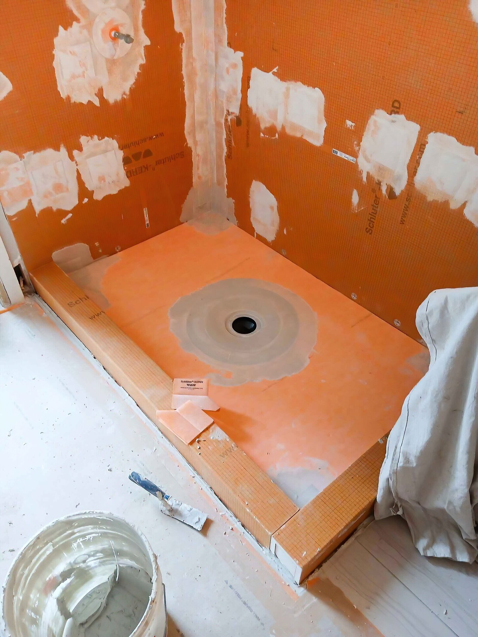 shower-waterproofing