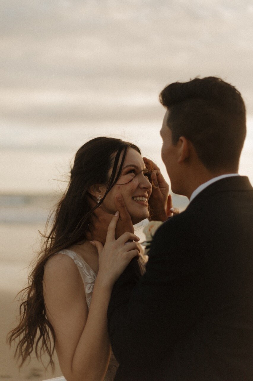 huningtion-beach-wedding-photos