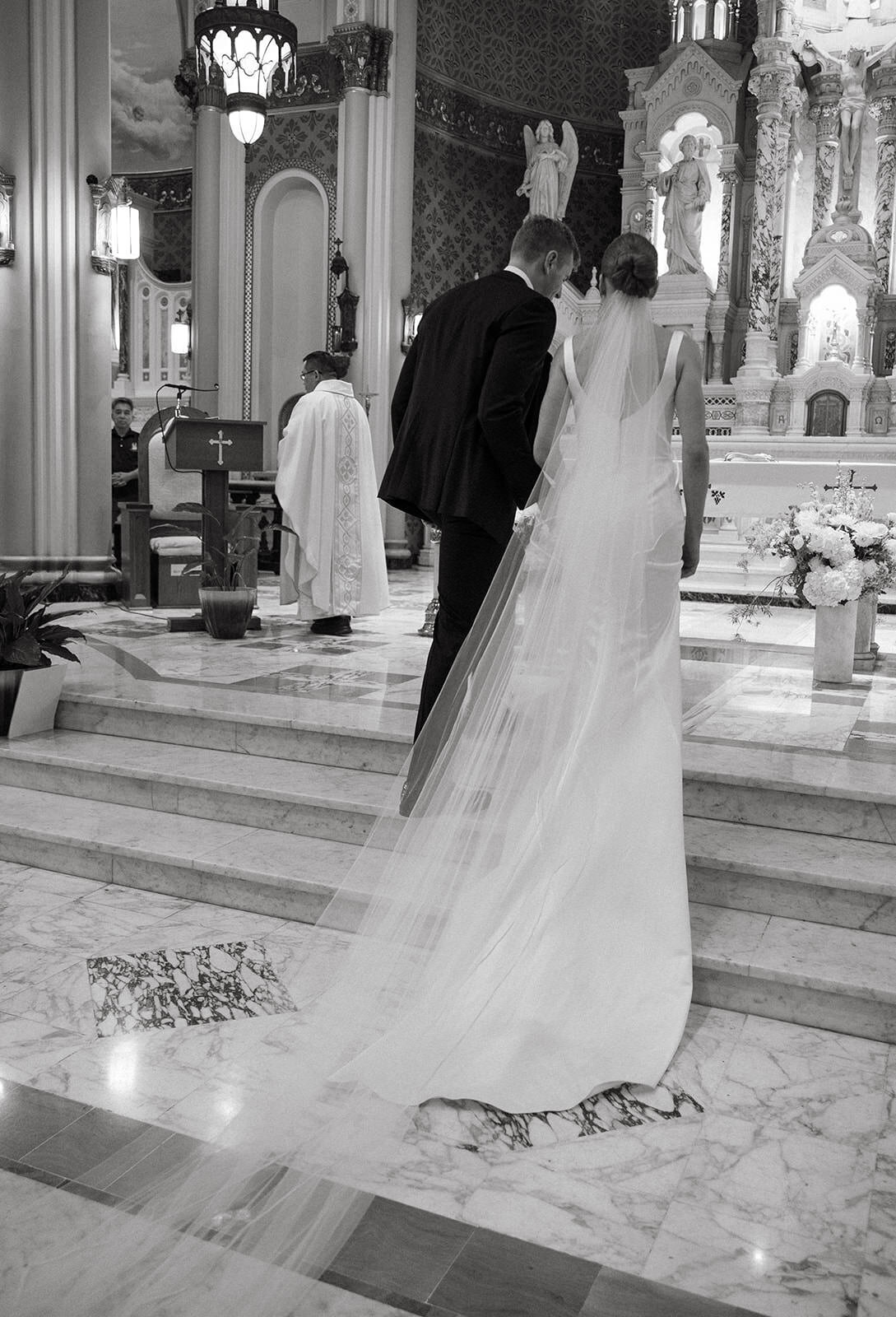 Formal-Cathedral-Modern-Wedding57