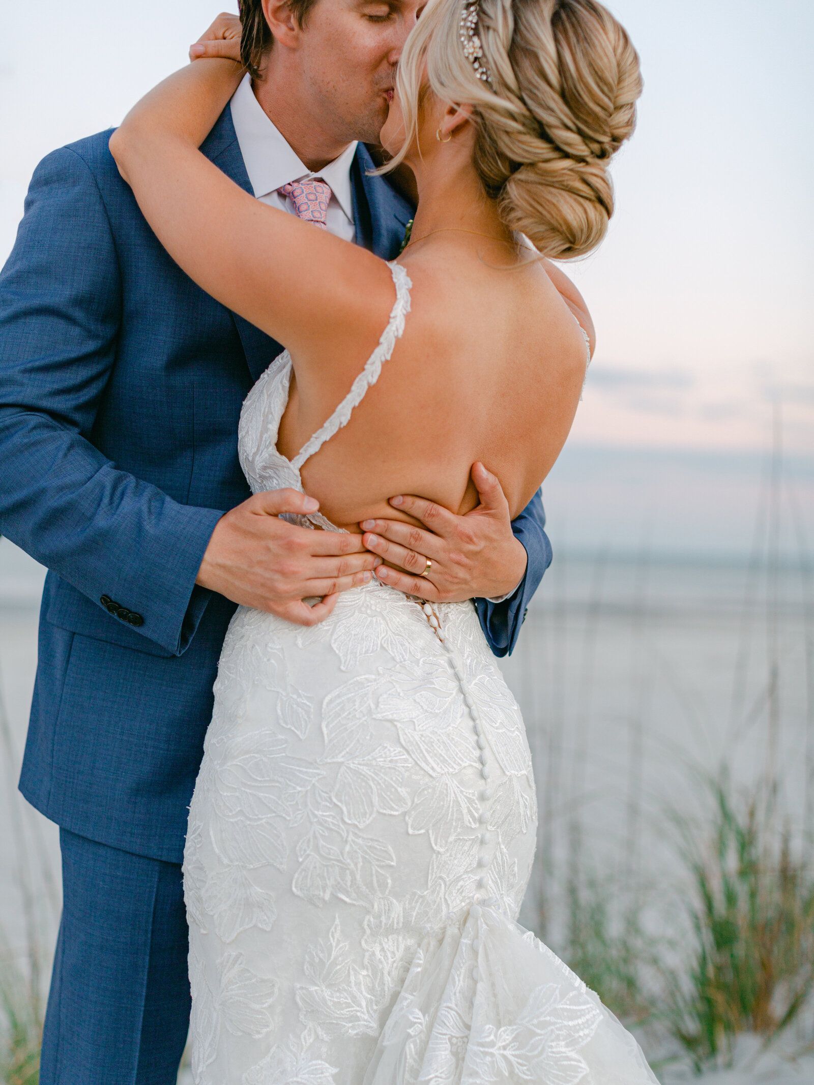 OmniOceanfrontResortWedding-HiltonHeadSouthCarolina-ToriannaBrookePortraiture378