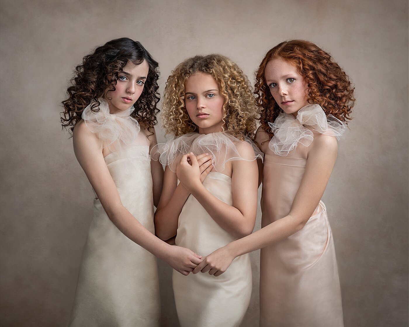Tween-girls-portrait-by-Olessia-McGregor-Brisbane-Fine-Art-Photography