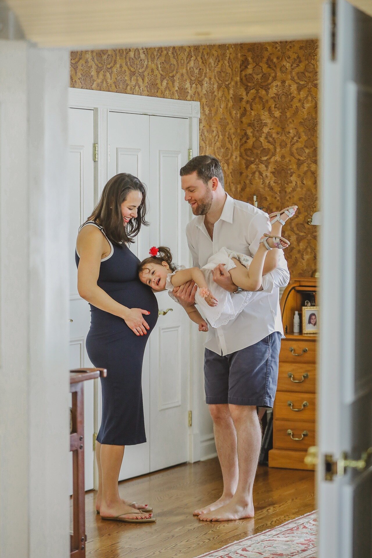 florida-home-maternity-shoot-family