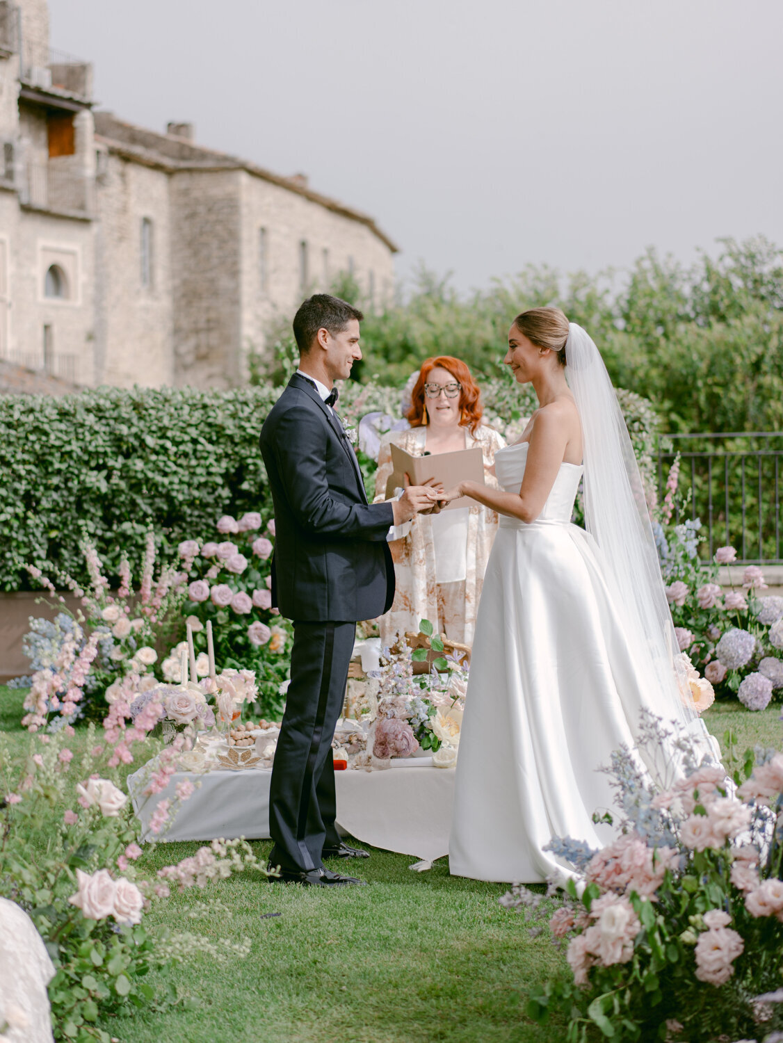 English Seaking Wedding Celebrant in Provence-17