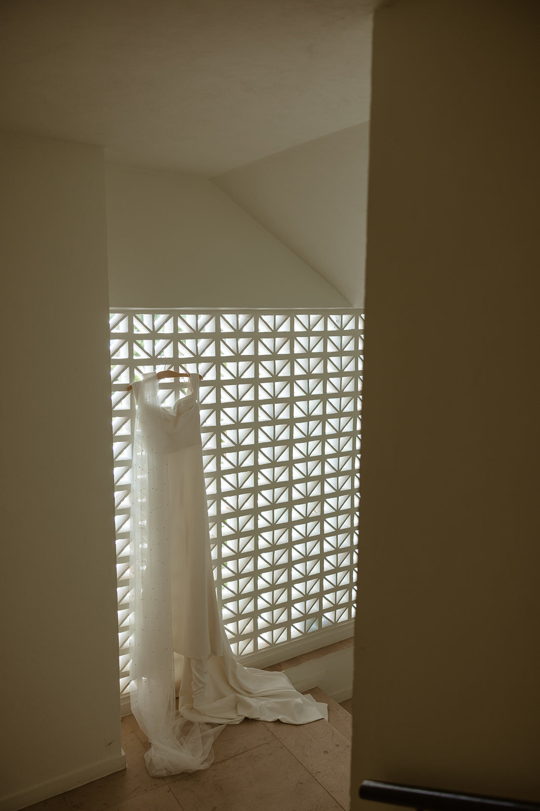 RR-0200_websize