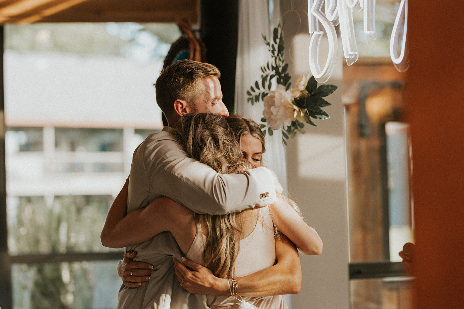 kaylyn-mclachlan-tofino-ucluelet-wedding-photographer-tin-wis-mackenzie-beach-wedding-taylor+brandon-4333