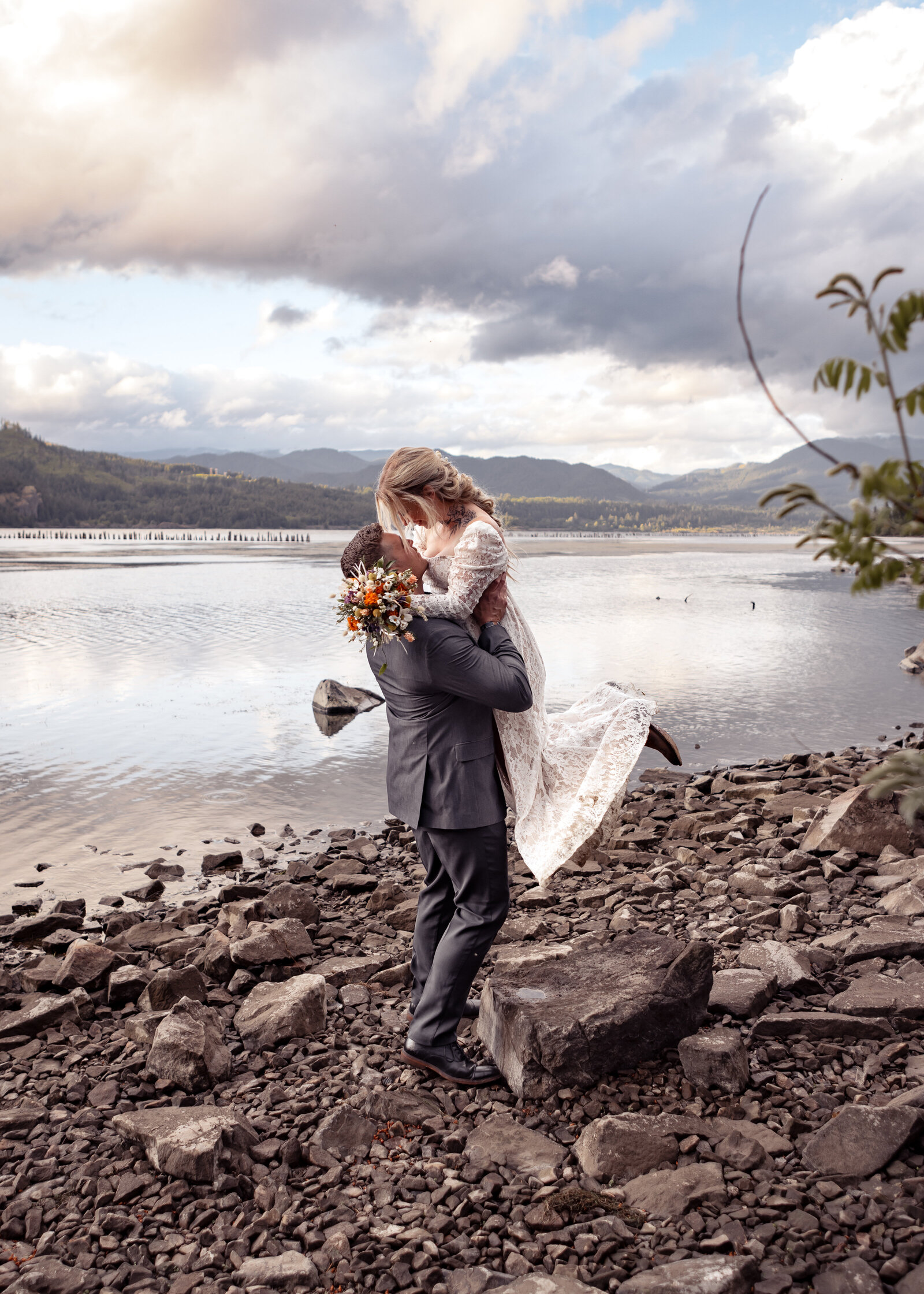 Couple eloping at Government Cove in the Columbia River Gorge in oregon