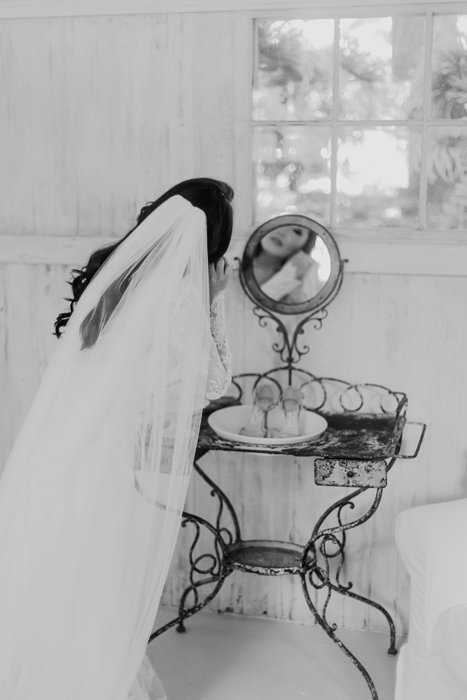 W0461_Haiku-Mill-wedding_Maui-Photographer_CaitlinCatheyPhoto_0019-b&w