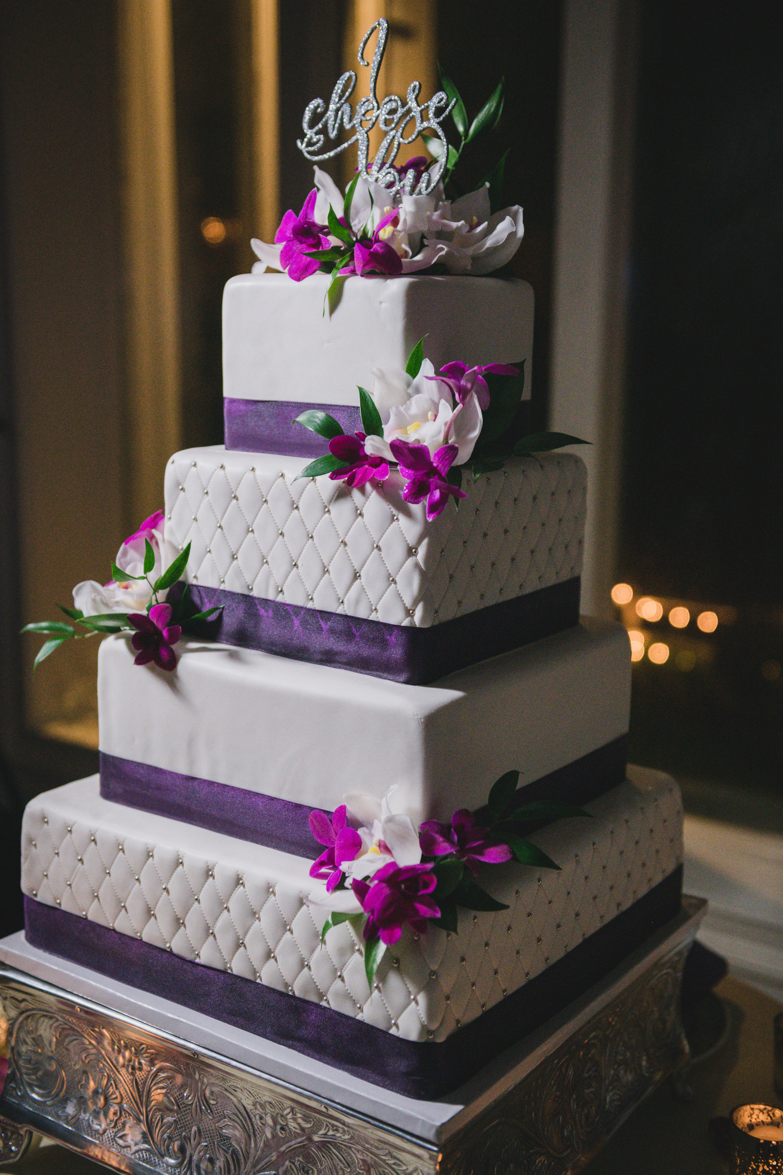 photo of wedding cake from wedding at Sea Cliff Manor