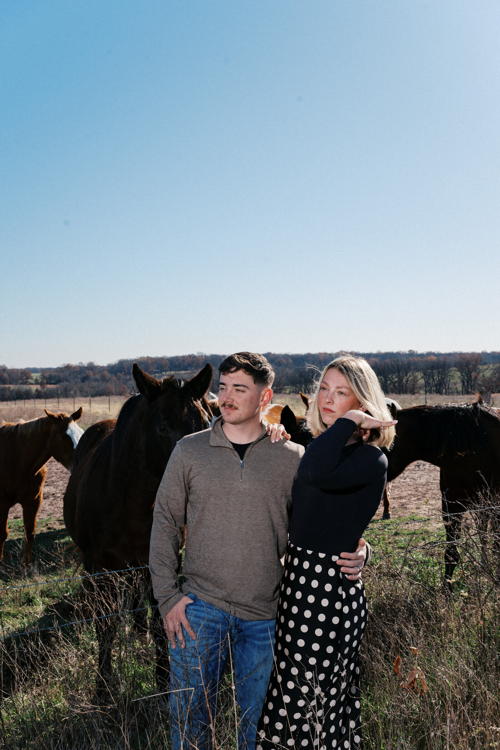 THE HARRIS FAM-64