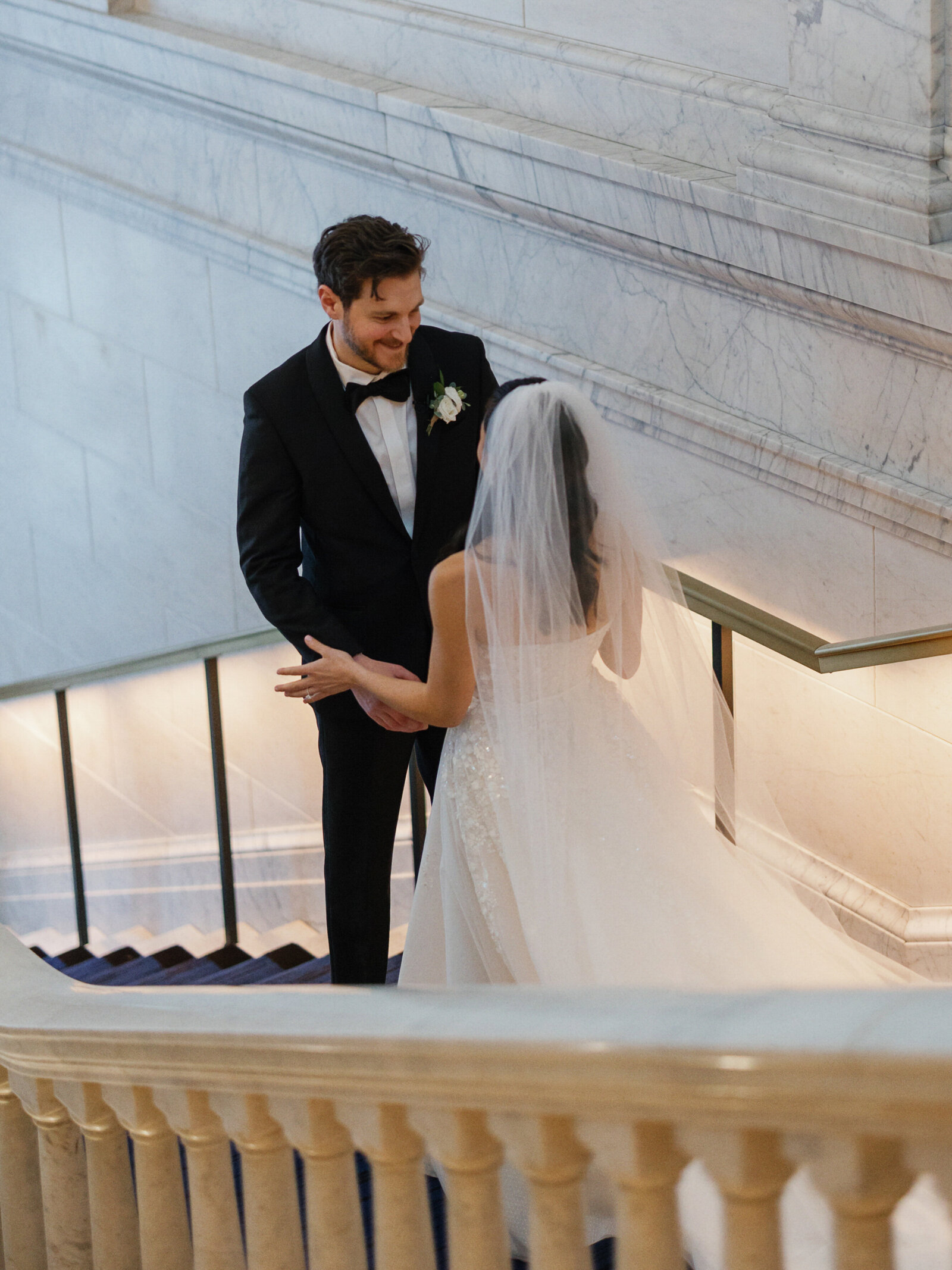Chicago Wedding photographer Jennifer Campbell-Wedding at the Kimpton Gray Hotel-31