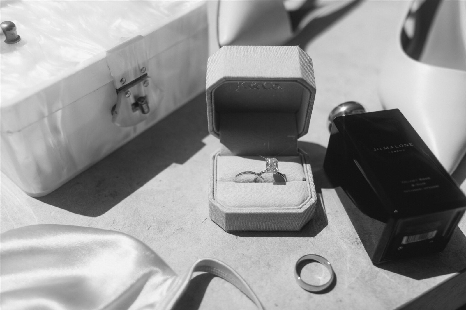 bride-getting-ready-malibu-hanna-walkowaik-photography-0021