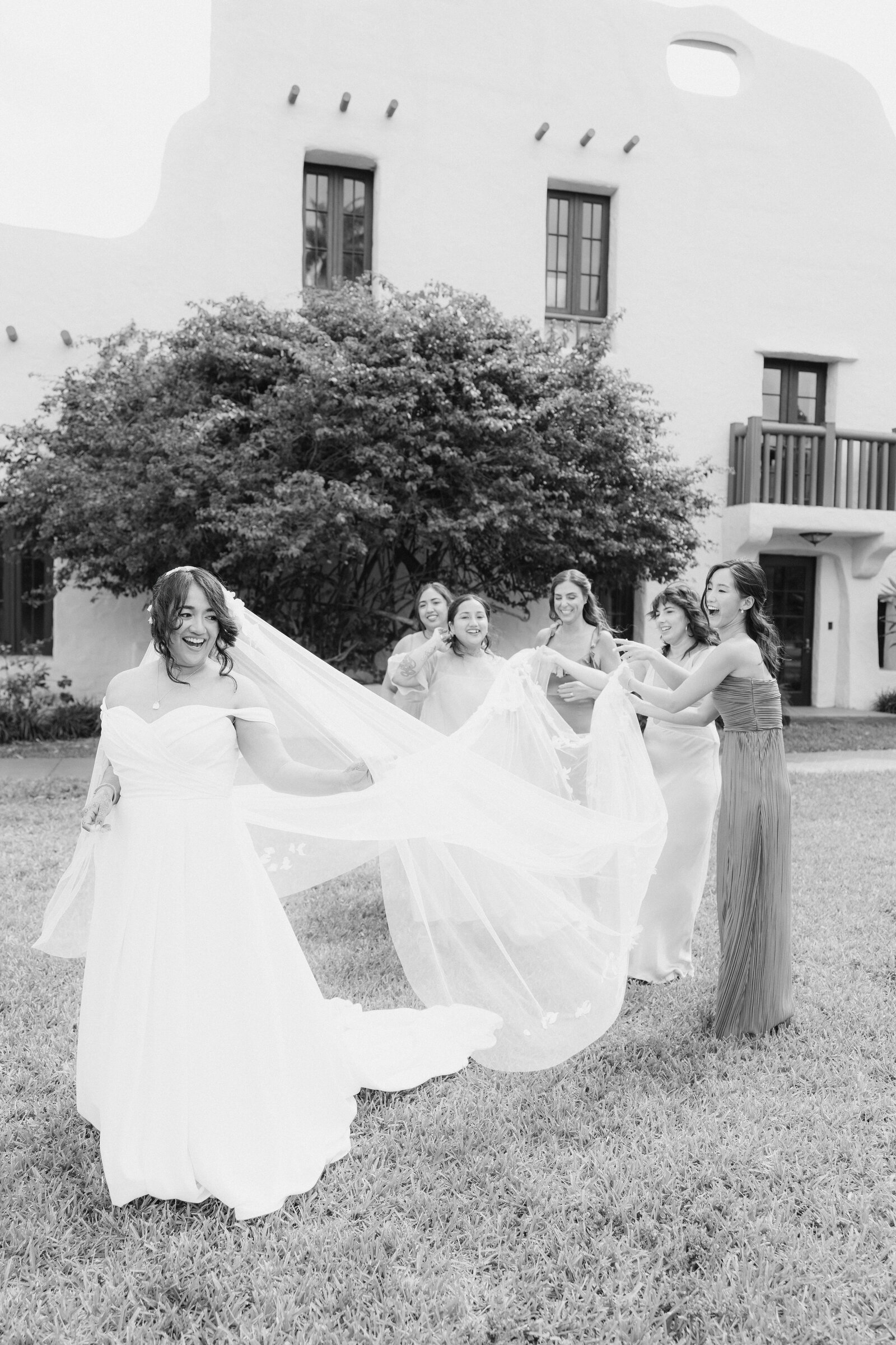 Anuschka and Kevin-Sneak Peeks-Baylie Krutchik Photography-017